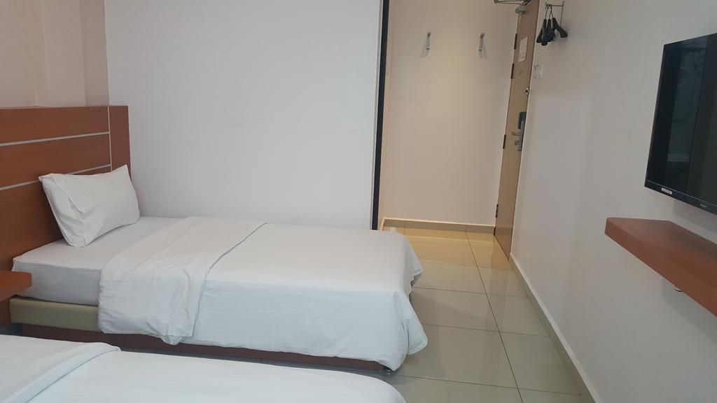 Dota Hotel Alor Setar Room photo